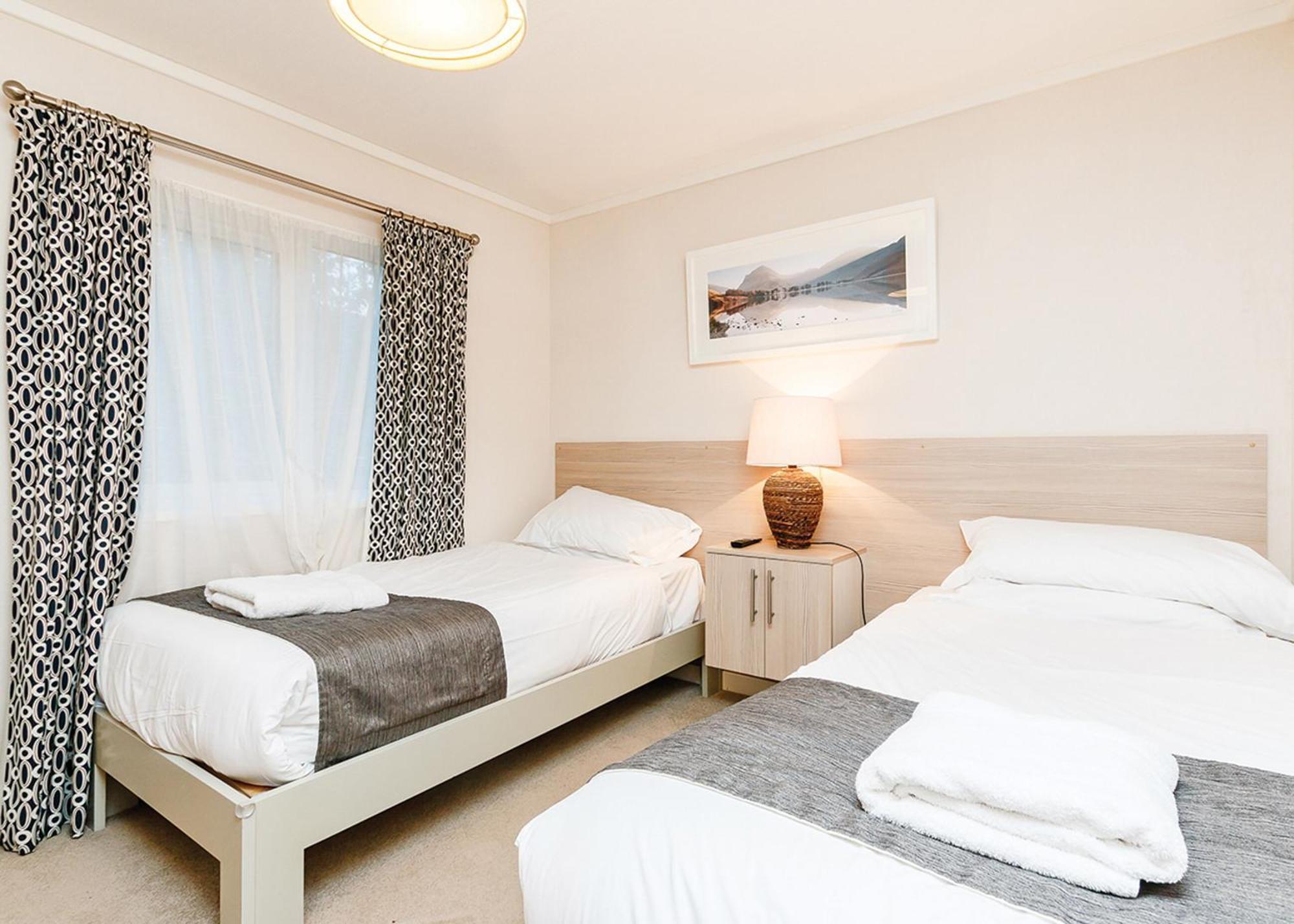 Cheddar Woods Resort And Spa Room photo
